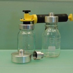 Adaptateur de bouteille pour pompe de prélèvement