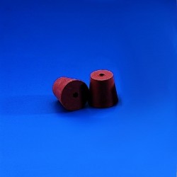 Bouchon | Bouchon conique - caoutchouc - ø de 9 à 52 mm - percé 1 trou - Kartell