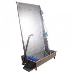 Lave tablier | Lave tablier et bottes en inox avec brosse rotative et 2 brosses manuelles | BRO-6871600