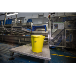 Seau et Poubelle | Vikan Couvercle pour seau détectable 12 litres 5 couleurs 5695 | VIK-56953_1