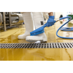 Brosserie passage d'eau | Vikan Brosse à main à passage d'eau dure 330 mm 2 couleurs 7057 | VIK-70573_1